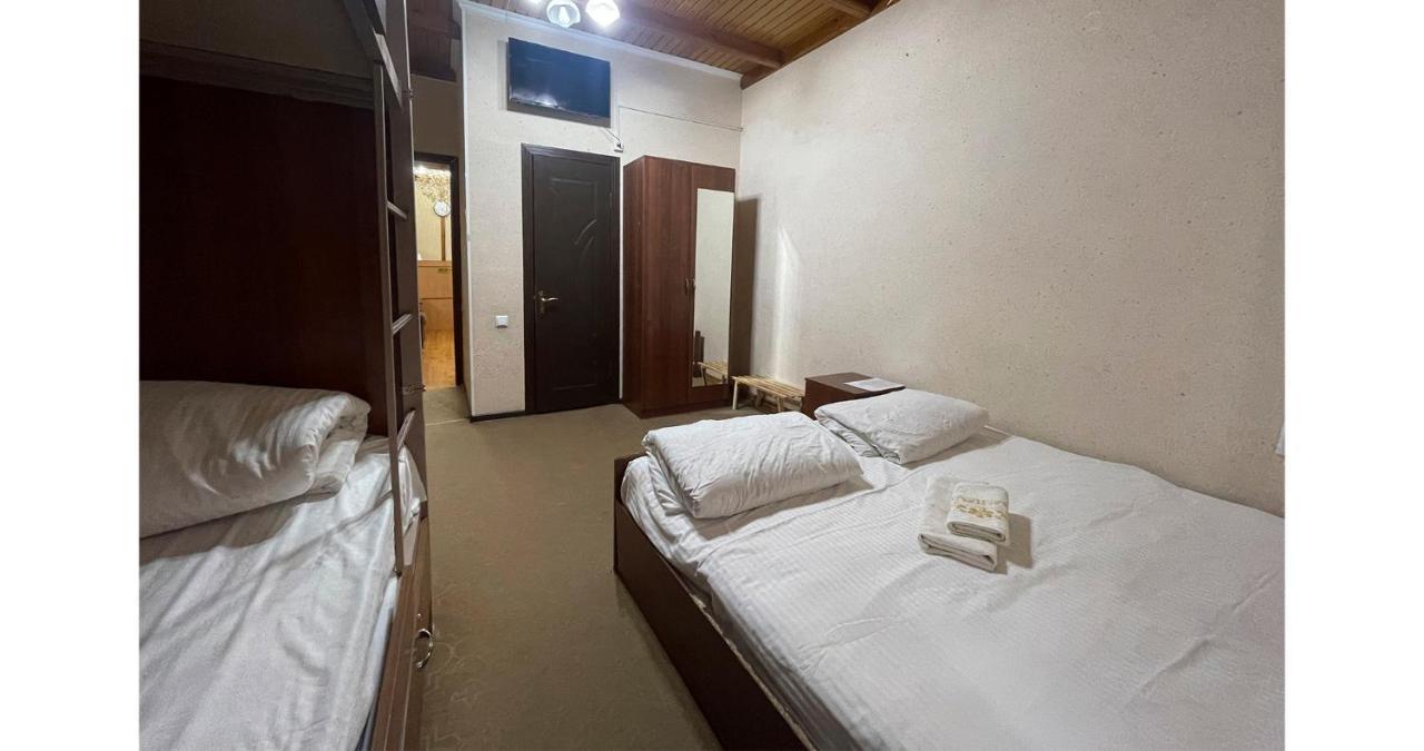 Old Inn Hostel Tasken Kültér fotó